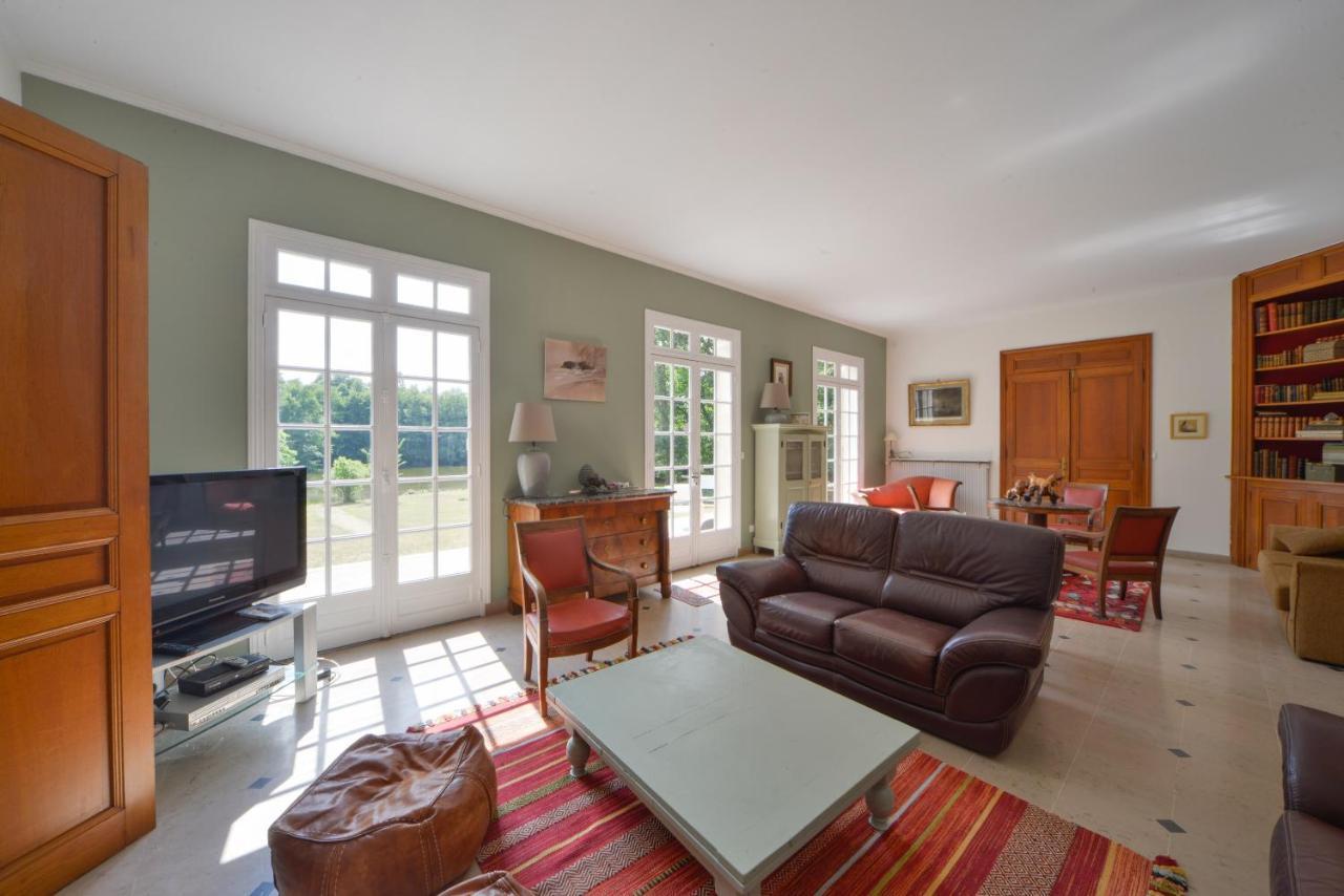 La Genetiere - Grande Maison Avec Etang En Sologne Mery-es-Bois Exteriér fotografie
